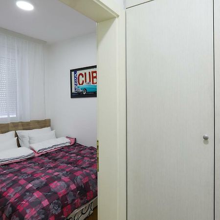 Apartment Promenada 35 โนวีซาด ภายนอก รูปภาพ